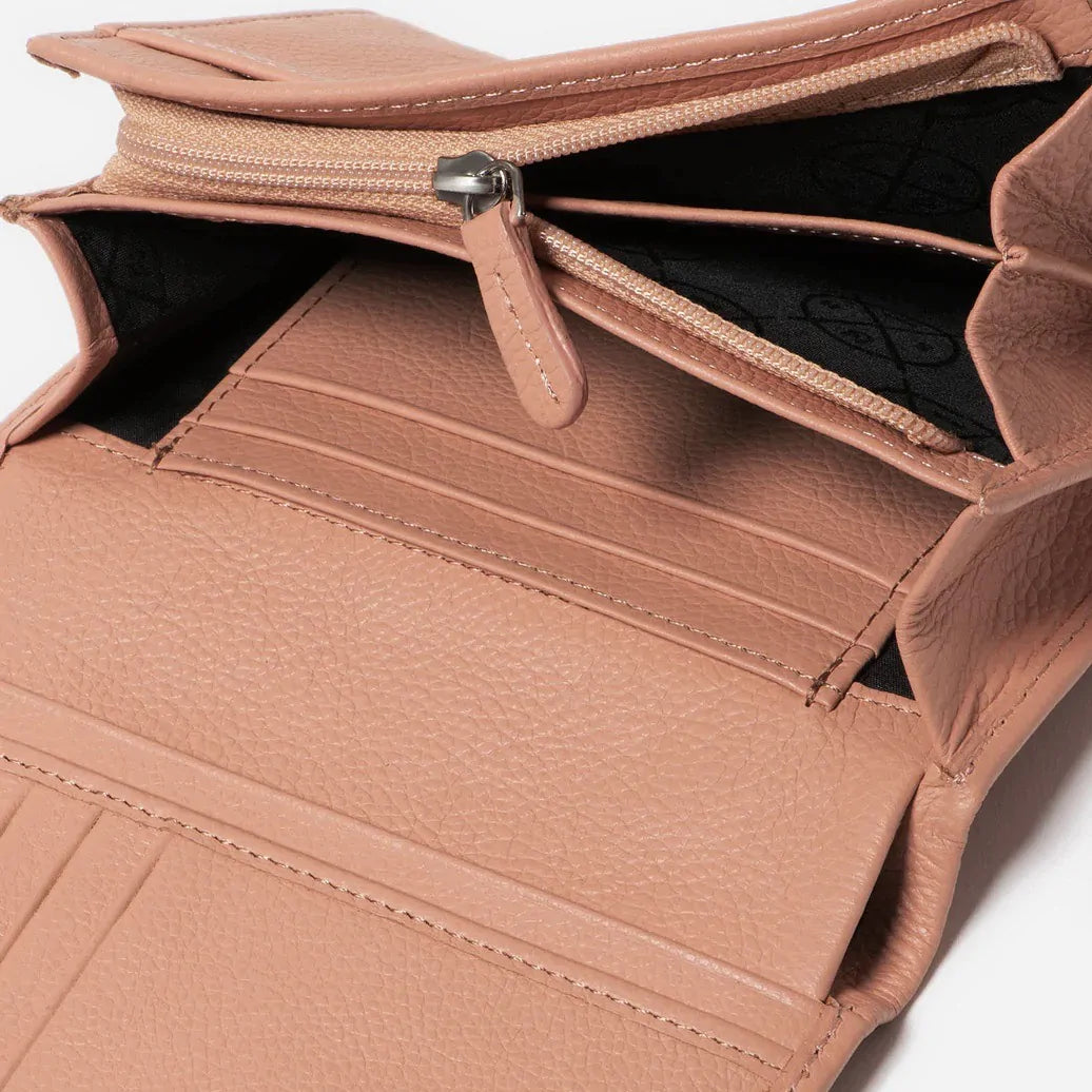 Ellie Wallet