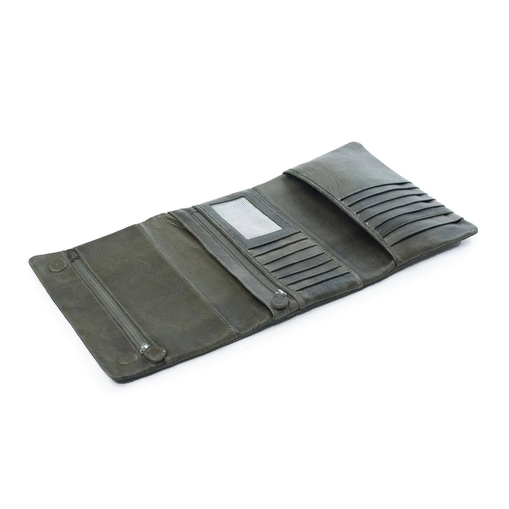 Emily Wallet