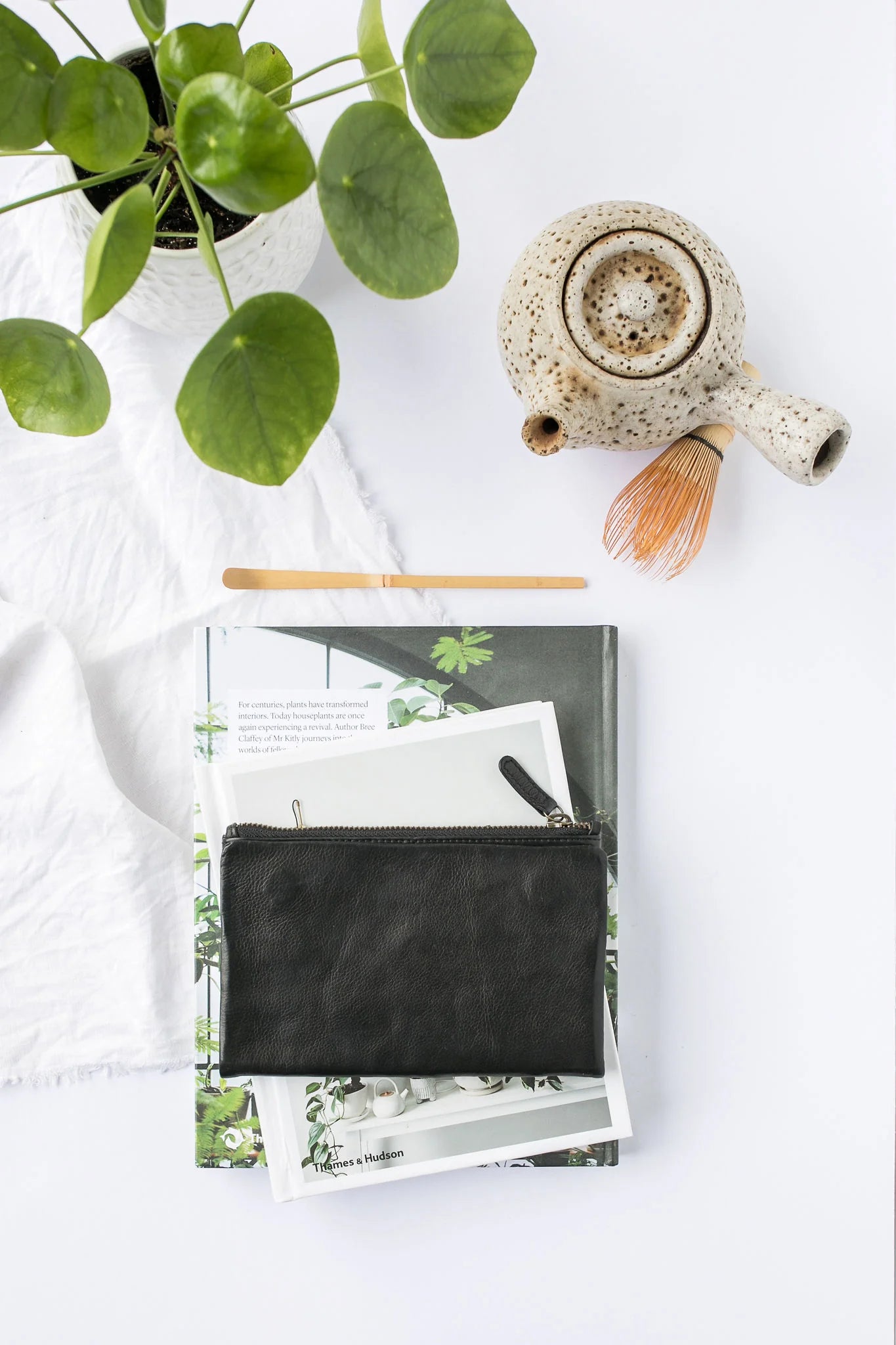 Leisha Wallet