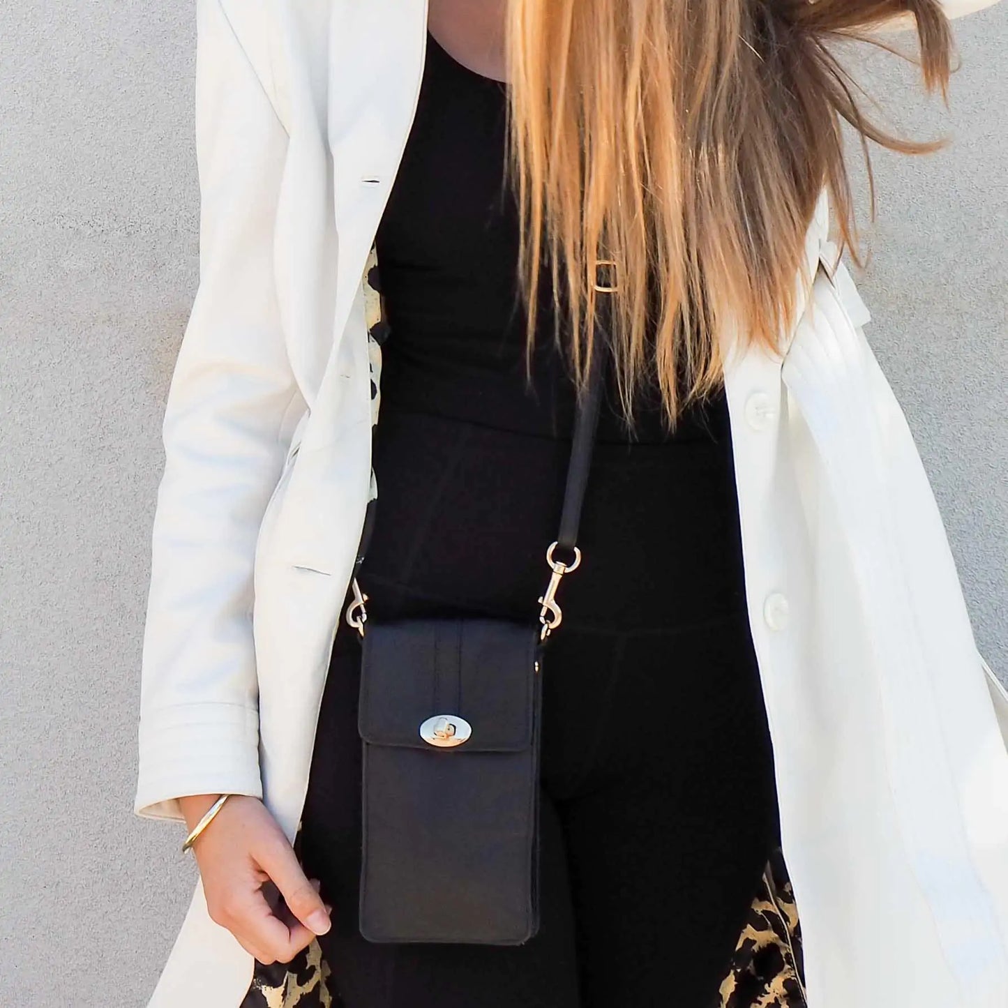 Tessa Leather Phone Bag