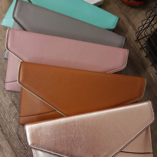 Castlecrag Clutch